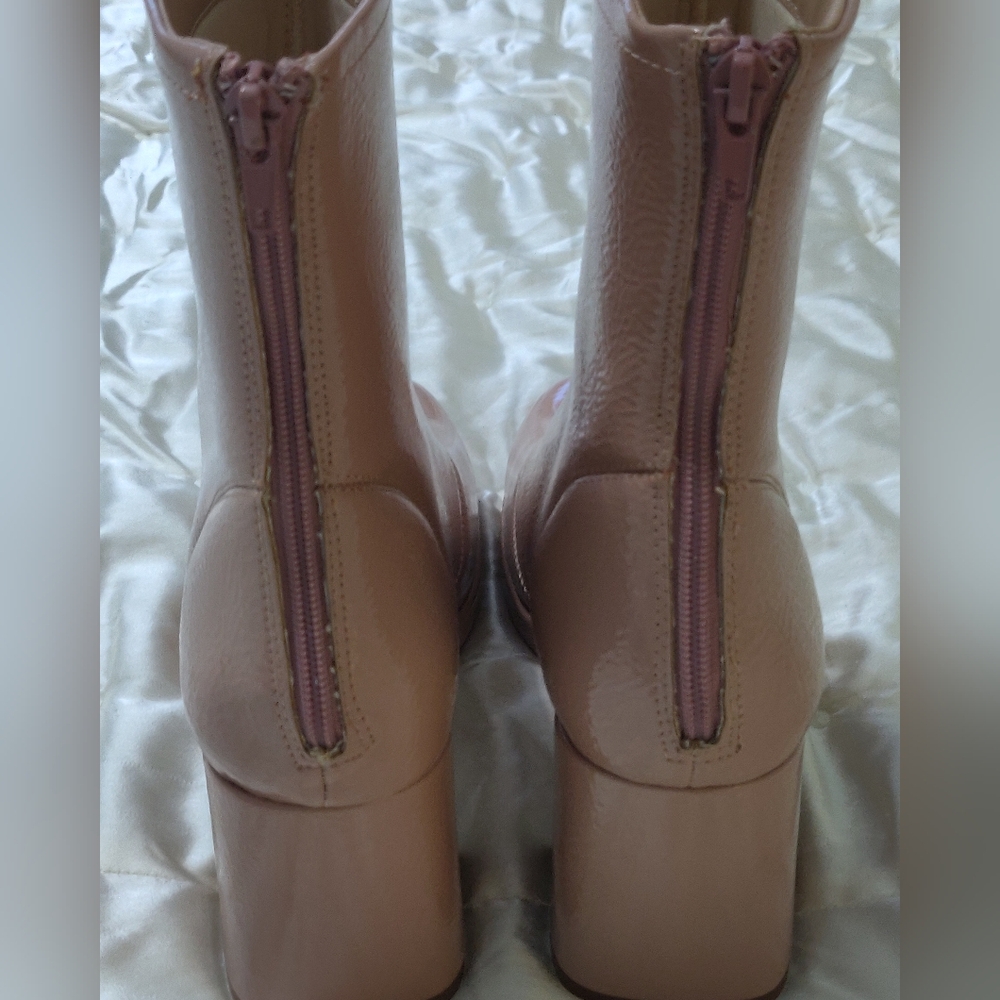 Journee Collection Nude Boots. - Picture 5 of 12